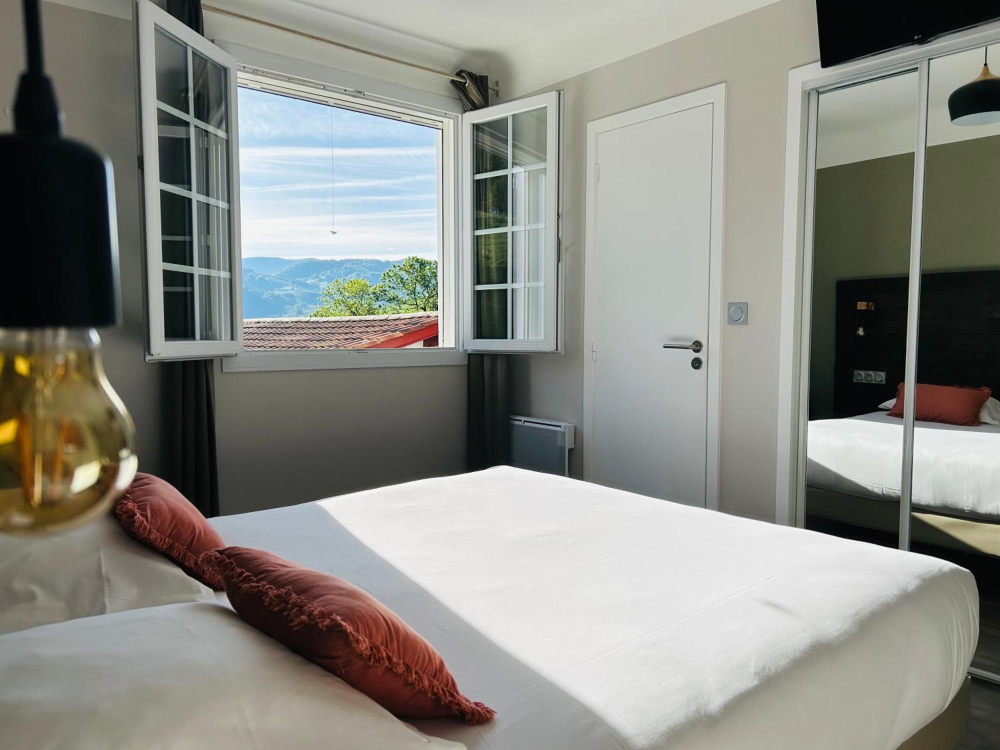 Logis Hotel St Sylvestre Aldudes Exteriér fotografie